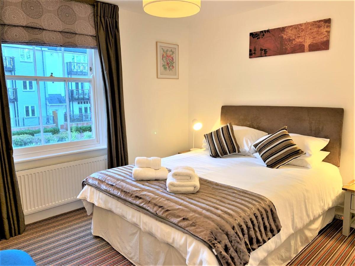 Riverside Channel5 "Holidays Homes In The Sun" Featured Central Canterbury Cottage With Free Parking Luaran gambar